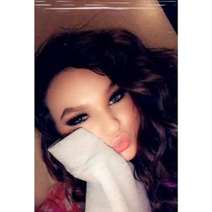 Meet your Posher, Ashlin